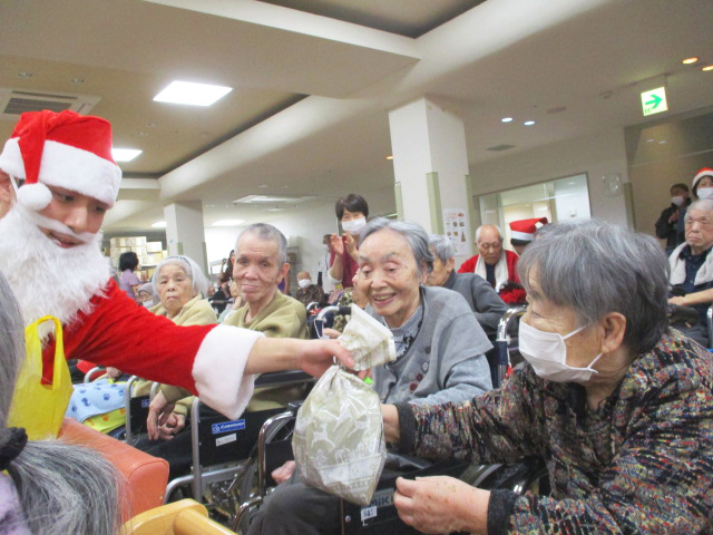 プレゼント贈呈